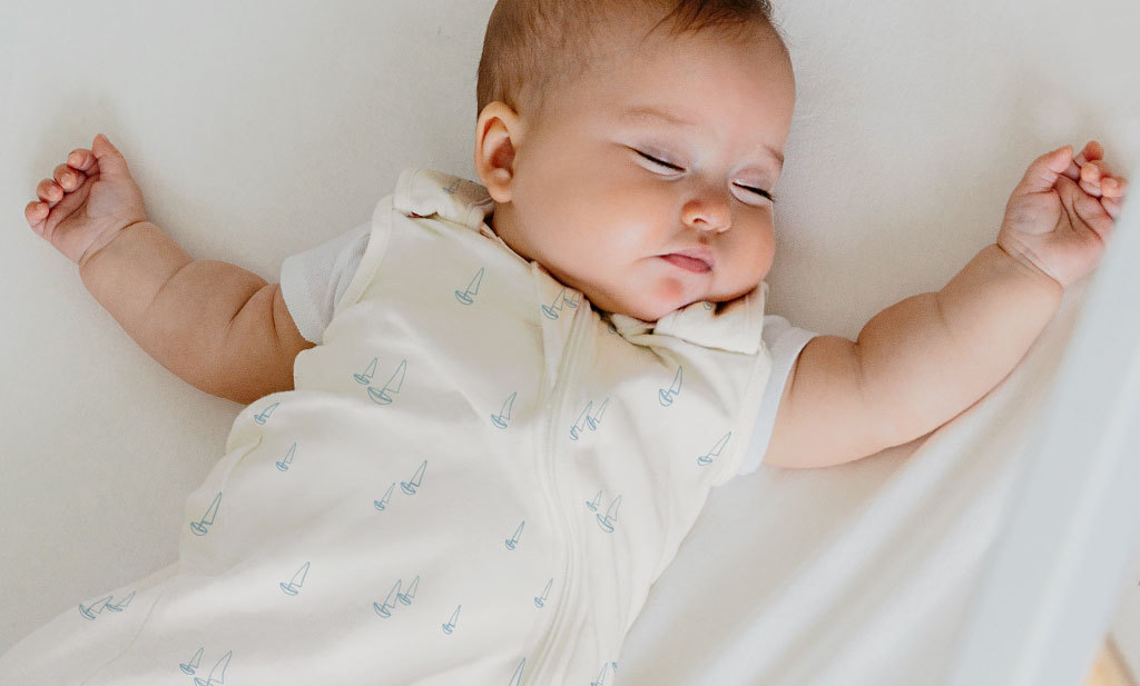 How much sleep does a baby need? - Ergobaby