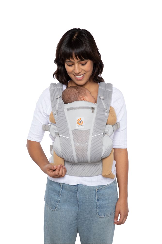 Omni Breeze carrier inward facing carry photo